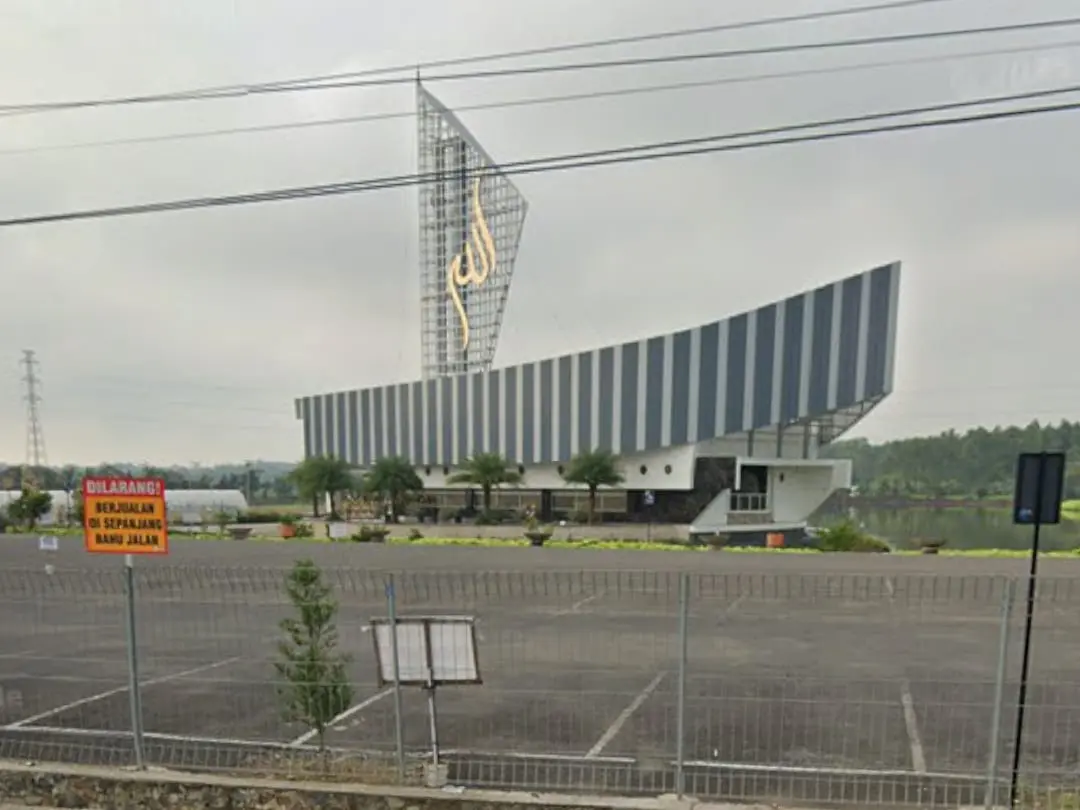 Mengenal Gereja Baptis Indonesia Karangpucung: Tempat Ibadah yang Menyatu dengan Kehidupan Warga Cilacap